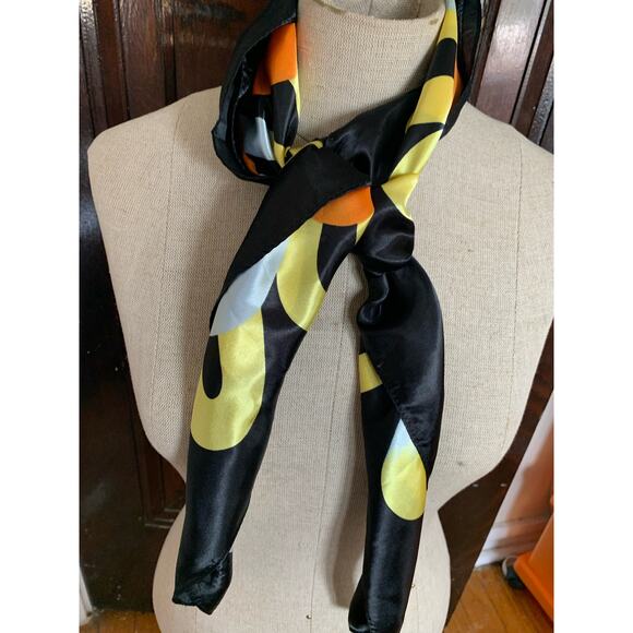 Psychedelic circular pattern satin MOSI scarf multicolor glossy colorful black - Picture 9 of 13